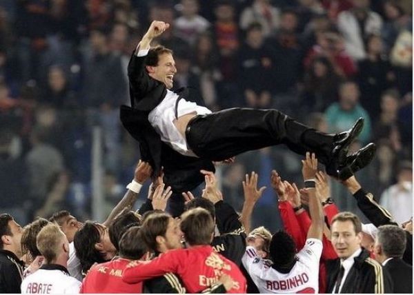  国际米兰旧将反戈一击助恩波利爆冷取胜  